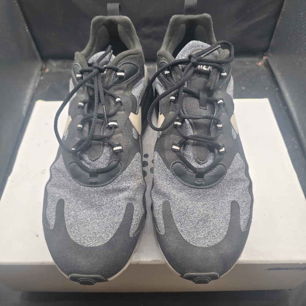 Nike Black and Gray Men's Sneakers